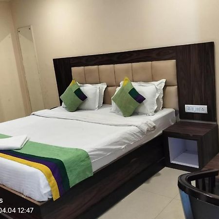 Hotel Paradise Convention Bhubaneswar Eksteriør billede
